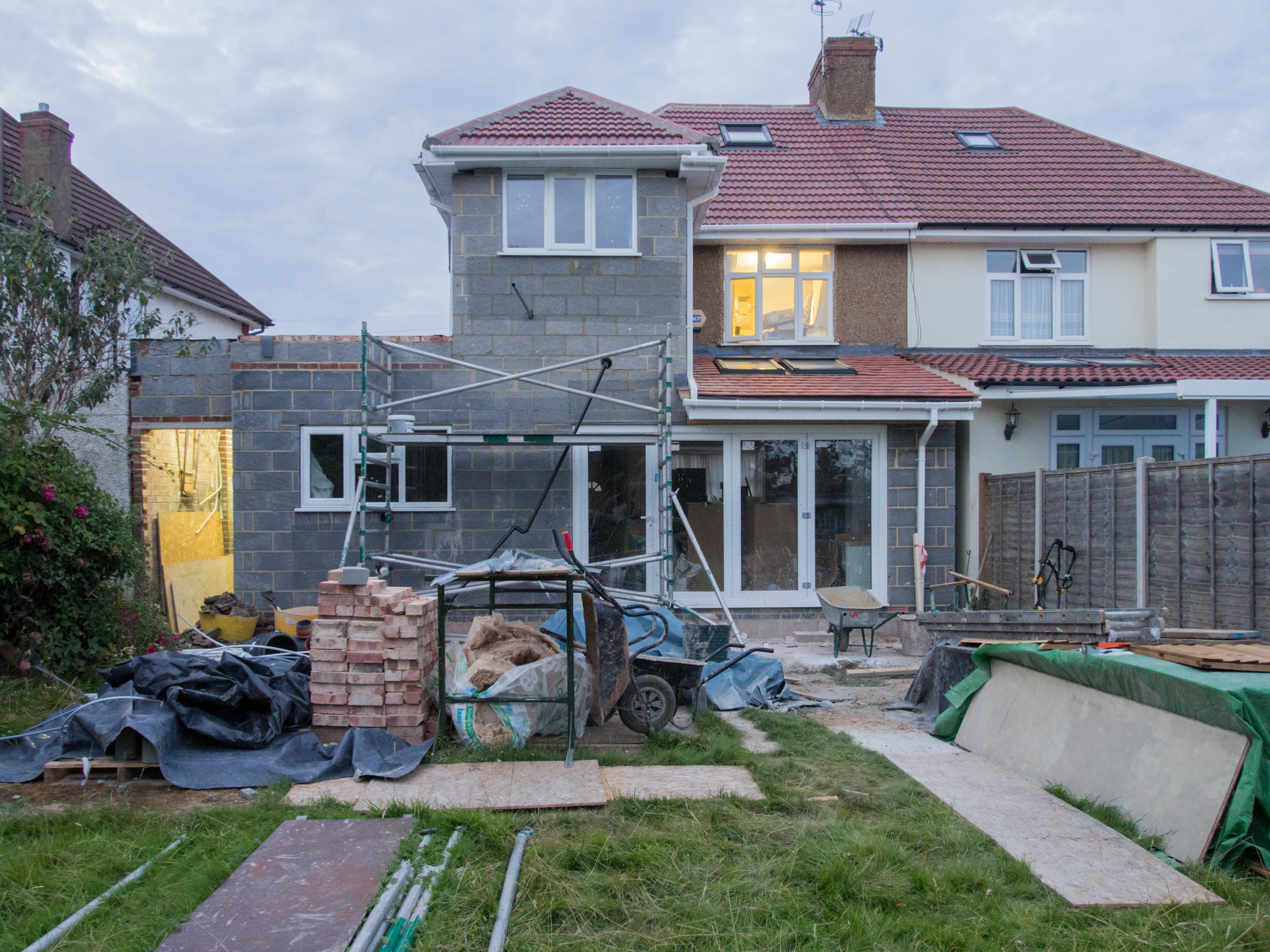Building construction contractor services in KwaZulu-Natal